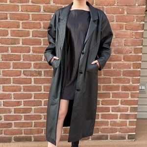 VINTAGE LEATHER COAT 🖤